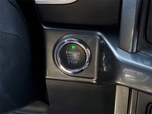 Used 2023 Ford F150 XLT w/ Equipment Group 302A High image 17