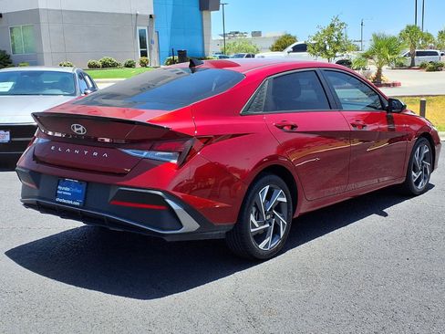 Certified 2025 Hyundai Elantra Sport FWD image 7