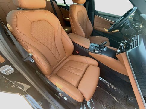 Used 2023 BMW 530i w/ M Sport Package RWD image 15