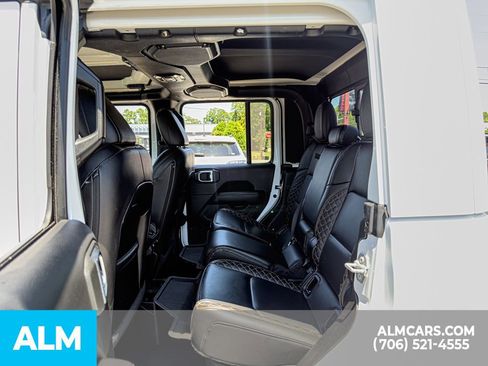 Used 2022 Jeep Gladiator Overland AWD/4WD image 20