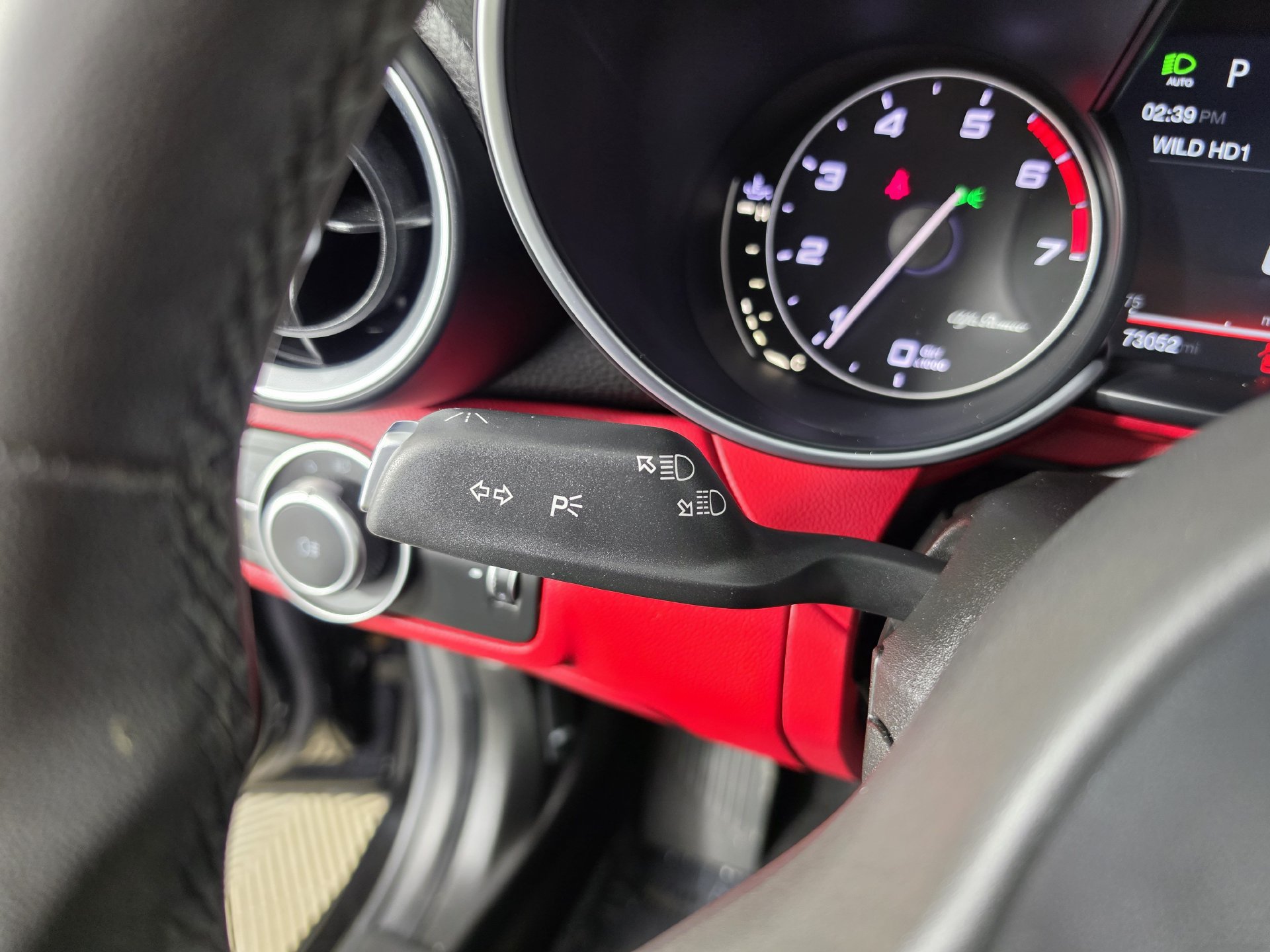Used 2017 Alfa Romeo Giulia RWD image 14