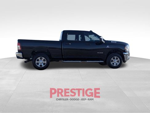 Used 2024 RAM 2500 Big Horn AWD/4WD image 7