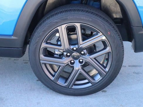 New 2026 Jeep Compass Latitude image 18