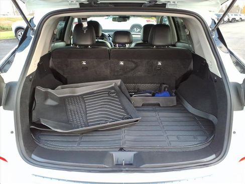 Certified 2024 Nissan Murano SV image 8