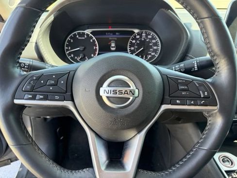 Used 2021 Nissan Sentra SV FWD image 13