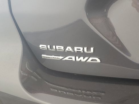 Used 2025 Subaru Crosstrek 2.0i Premium AWD/4WD image 31