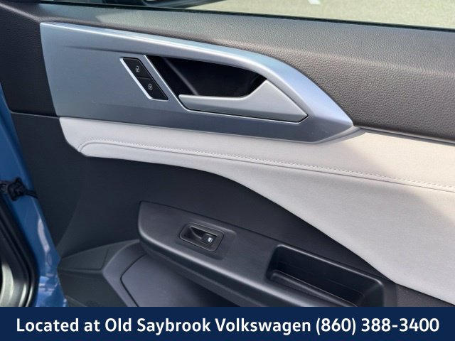 Certified 2026 Volkswagen Taos SE AWD/4WD image 30