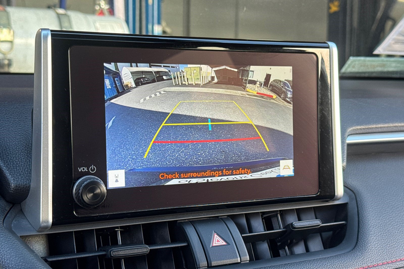 Used 2025 Toyota RAV4 SE AWD/4WD image 20