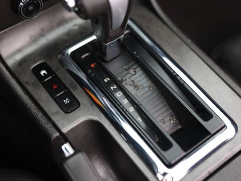 Used 2010 Ford Mustang Convertible RWD image 36
