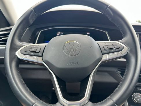 Used 2023 Volkswagen Jetta SE w/ Black Wheel Package FWD image 24