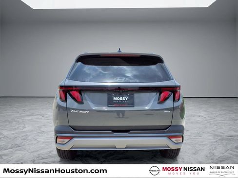 Used 2026 Hyundai Tucson SEL AWD/4WD image 6