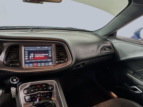 Used 2020 Dodge Challenger R/T Scat Pack w/ T/A Package image 19