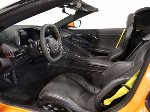 Used 2023 Chevrolet Corvette Stingray Preferred Conv w/ Z51 Performance Package image 38
