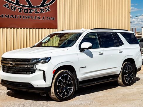 Used 2022 Chevrolet Tahoe RST w/ Luxury Package image 8