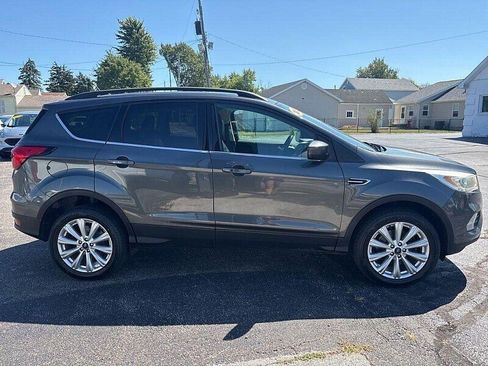 Used 2019 Ford Escape SEL AWD/4WD image 7
