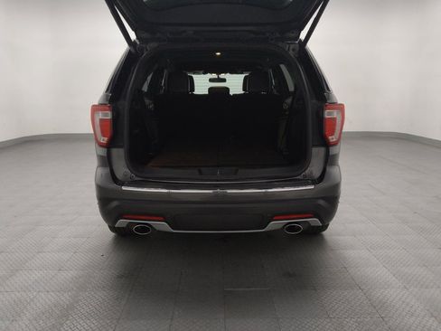 Used 2019 Ford Explorer Limited w/ Class III Trailer Tow Package AWD/4WD image 29