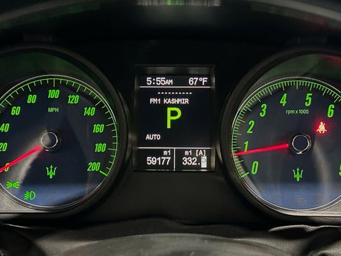 Used 2011 Maserati GranTurismo Convertible image 21