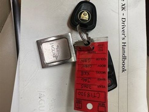 Used 2005 Jaguar XK8 Convertible image 19