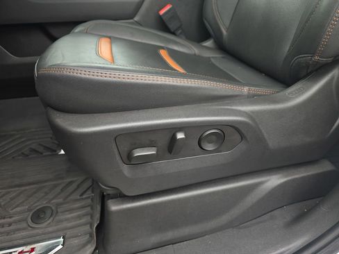 Used 2023 GMC Sierra 1500 AT4 w/ AT4 Premium Package AWD/4WD image 32