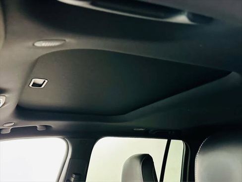 Certified 2023 Jeep Grand Cherokee Altitude image 21