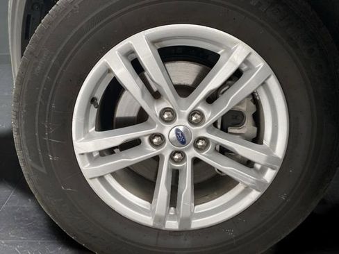 Certified 2023 Ford Explorer XLT w/ Equipment Group 202A image 34