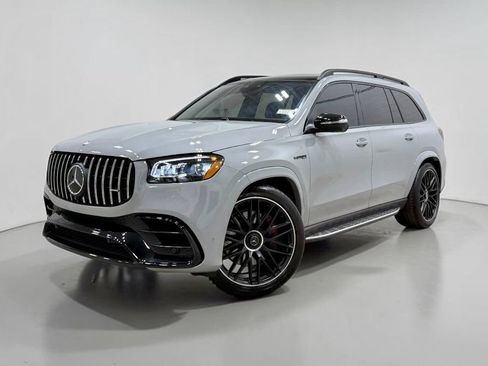 Used 2025 Mercedes-Benz GLS 63 AMG 4MATIC image 2