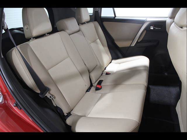 Used 2015 Toyota RAV4 Limited AWD/4WD image 17