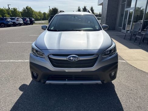 Used 2020 Subaru Outback Limited AWD/4WD image 8