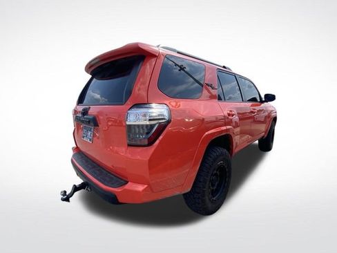 Used 2024 Toyota 4Runner TRD Off-Road Premium w/ Moonroof Package AWD/4WD image 7