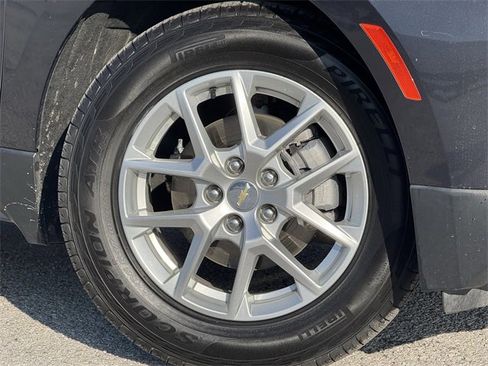 Used 2022 Chevrolet Equinox LT image 31