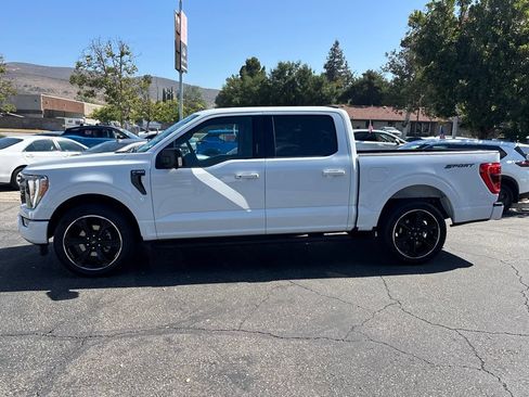 Used 2022 Ford F150 XLT w/ Equipment Group 302A High RWD image 11