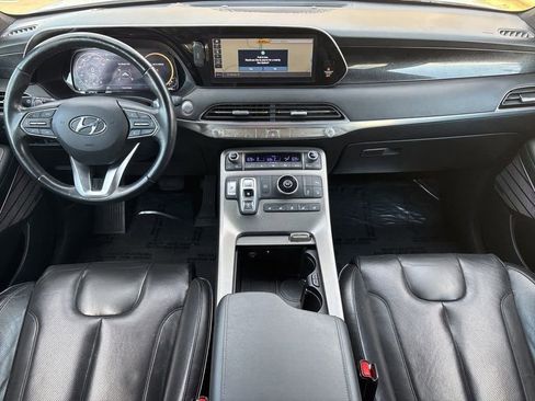 Used 2020 Hyundai Palisade Limited image 18