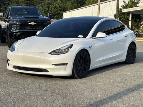 Used 2019 Tesla Model 3 Long Range AWD/4WD image 3