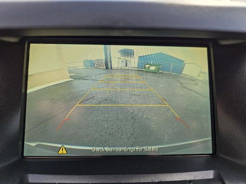 Used 2017 GMC Terrain SLT w/ Open Road Package image 20