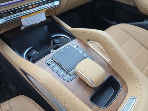 Certified 2026 Mercedes-Benz GLE 450 4MATIC image 33