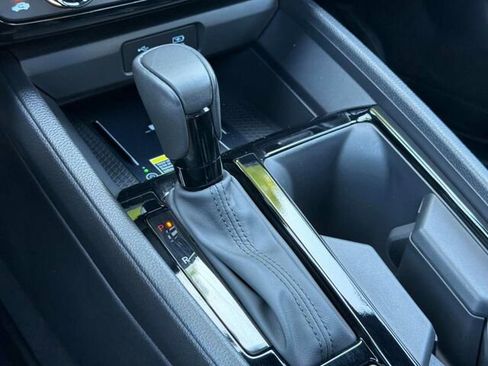 Used 2025 Honda Accord Sport image 25