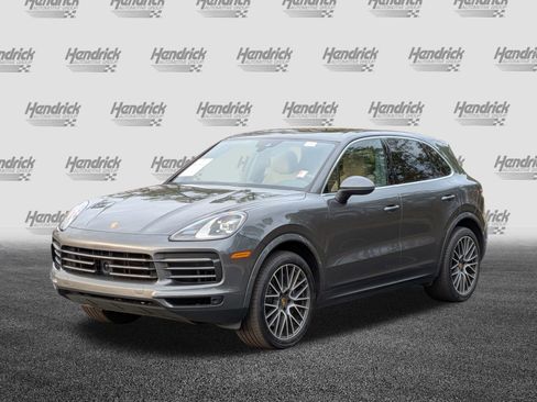 Used 2021 Porsche Cayenne image 5