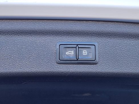 Used 2021 Audi Q3 2.0T Premium Plus image 20