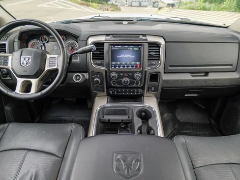 Used 2018 RAM 2500 Laramie w/ Sport Appearance Group AWD/4WD image 41