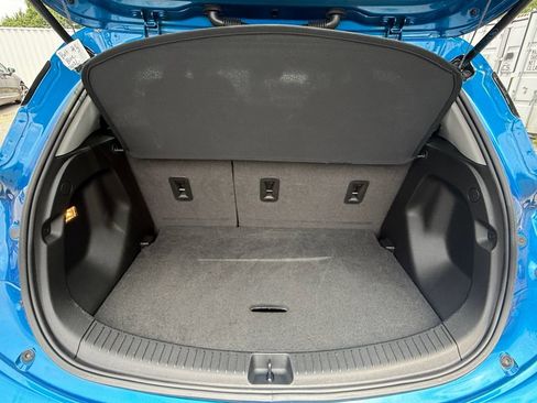 Used 2023 Chevrolet Bolt LT w/ Infotainment Package FWD image 24