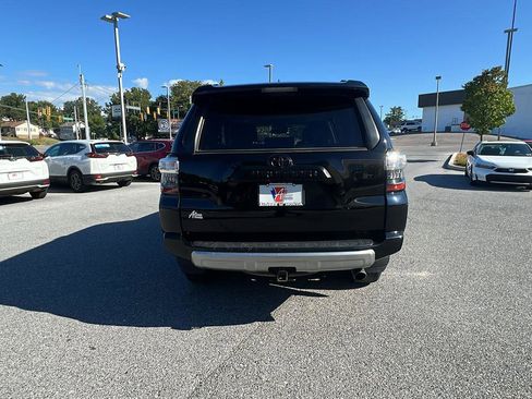 Used 2023 Toyota 4Runner TRD Off-Road Premium w/ Off Road Premium Plus Package image 5