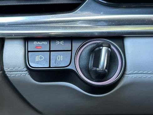 Certified 2023 Porsche Panamera 4S AWD/4WD image 29