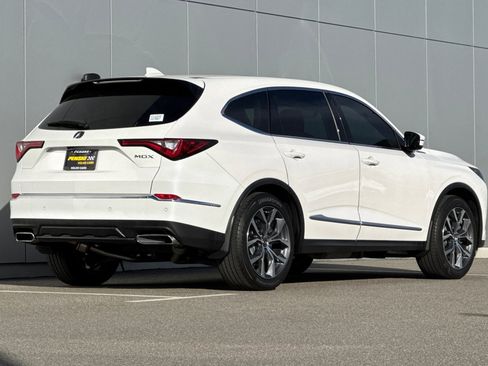 Used 2023 Acura MDX FWD w/ Technology Package image 5