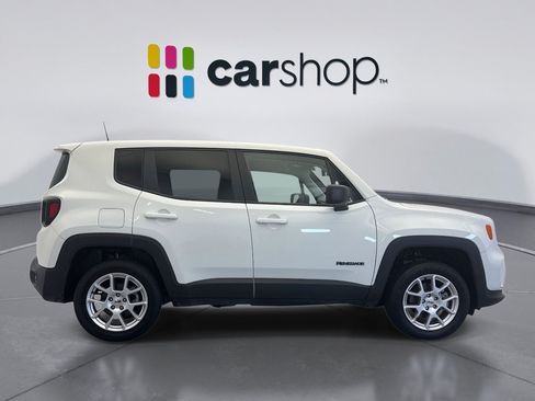 Used 2023 Jeep Renegade Latitude AWD/4WD image 6