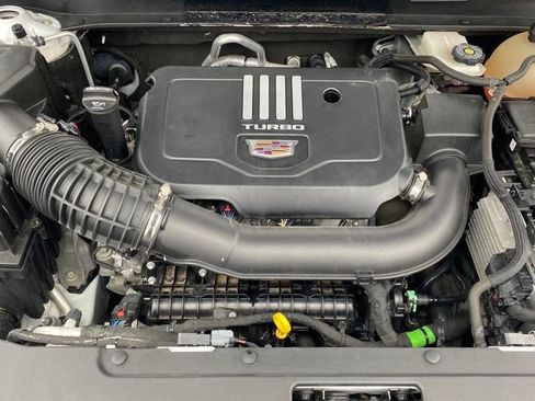 Certified 2024 Cadillac XT6 Luxury w/ LPO, Floor Liner Package FWD image 22