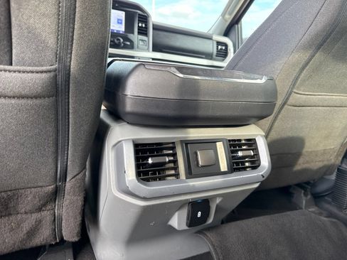 Used 2023 Ford F150 XLT AWD/4WD image 14