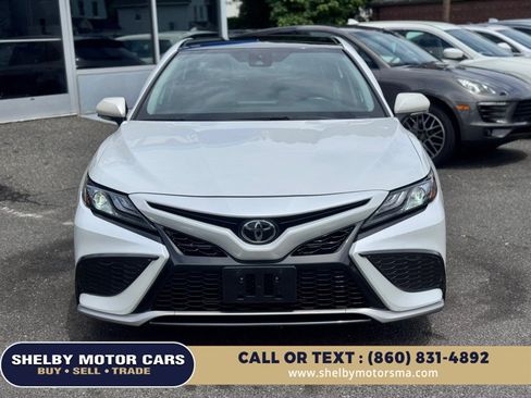 Used 2022 Toyota Camry XSE AWD/4WD image 2