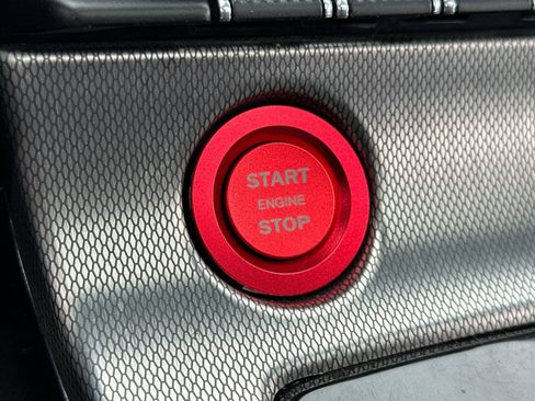 Used 2015 Jaguar F-TYPE Coupe RWD image 27