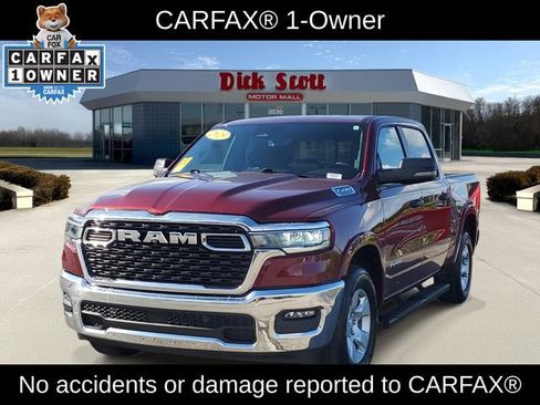 Used 2025 RAM 1500 Big Horn AWD/4WD image 3