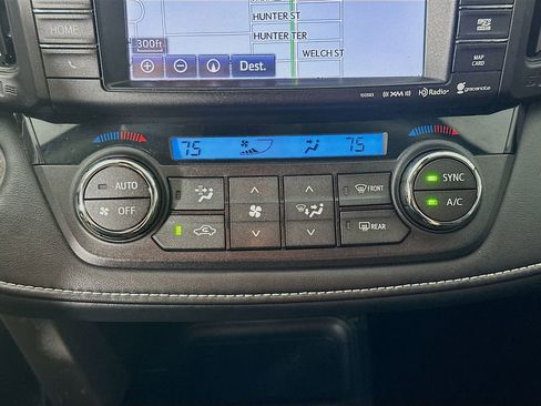 Used 2017 Toyota RAV4 XLE image 19